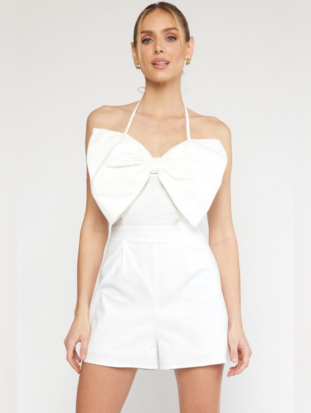 entro White Textured Fabric Piece S